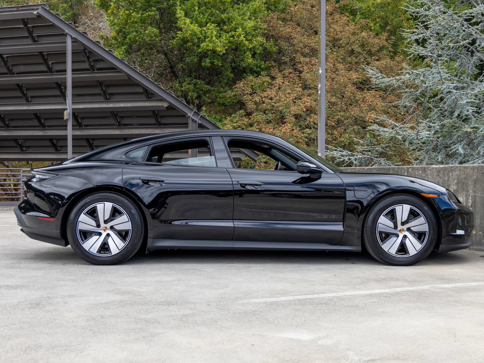 New 2026 Porsche Taycan AWD/4WD image 12