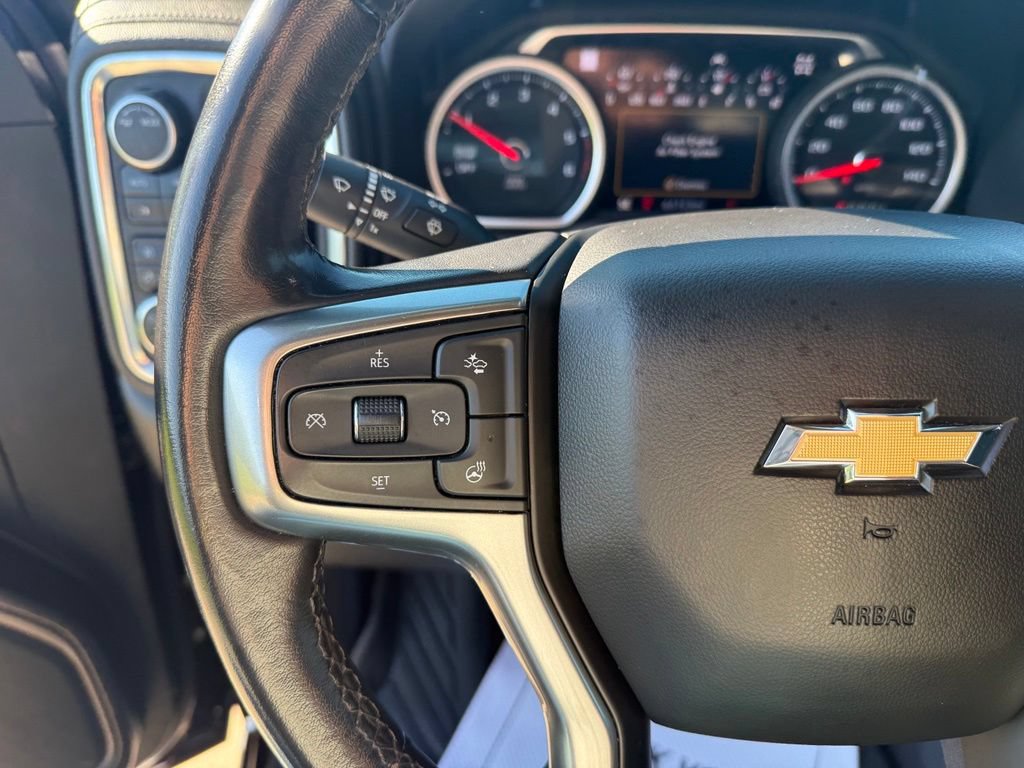 Used 2022 Chevrolet Silverado 1500 LTZ w/ LTZ Premium Package AWD/4WD image 25