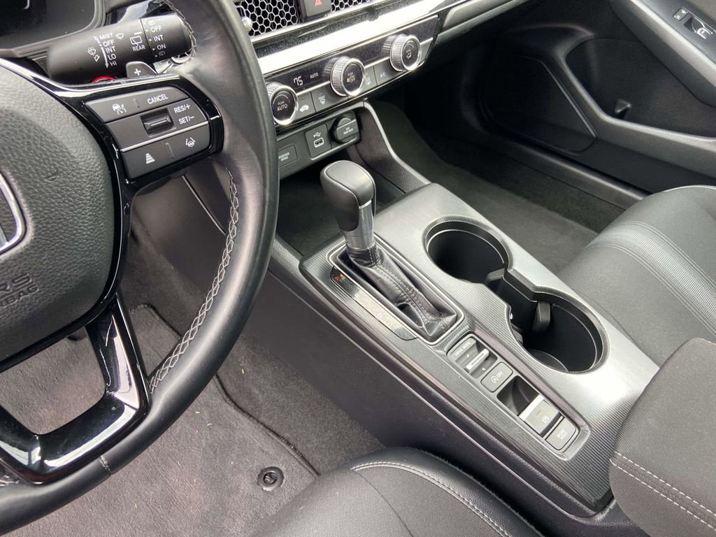 Used 2024 Honda Civic Sport image 18
