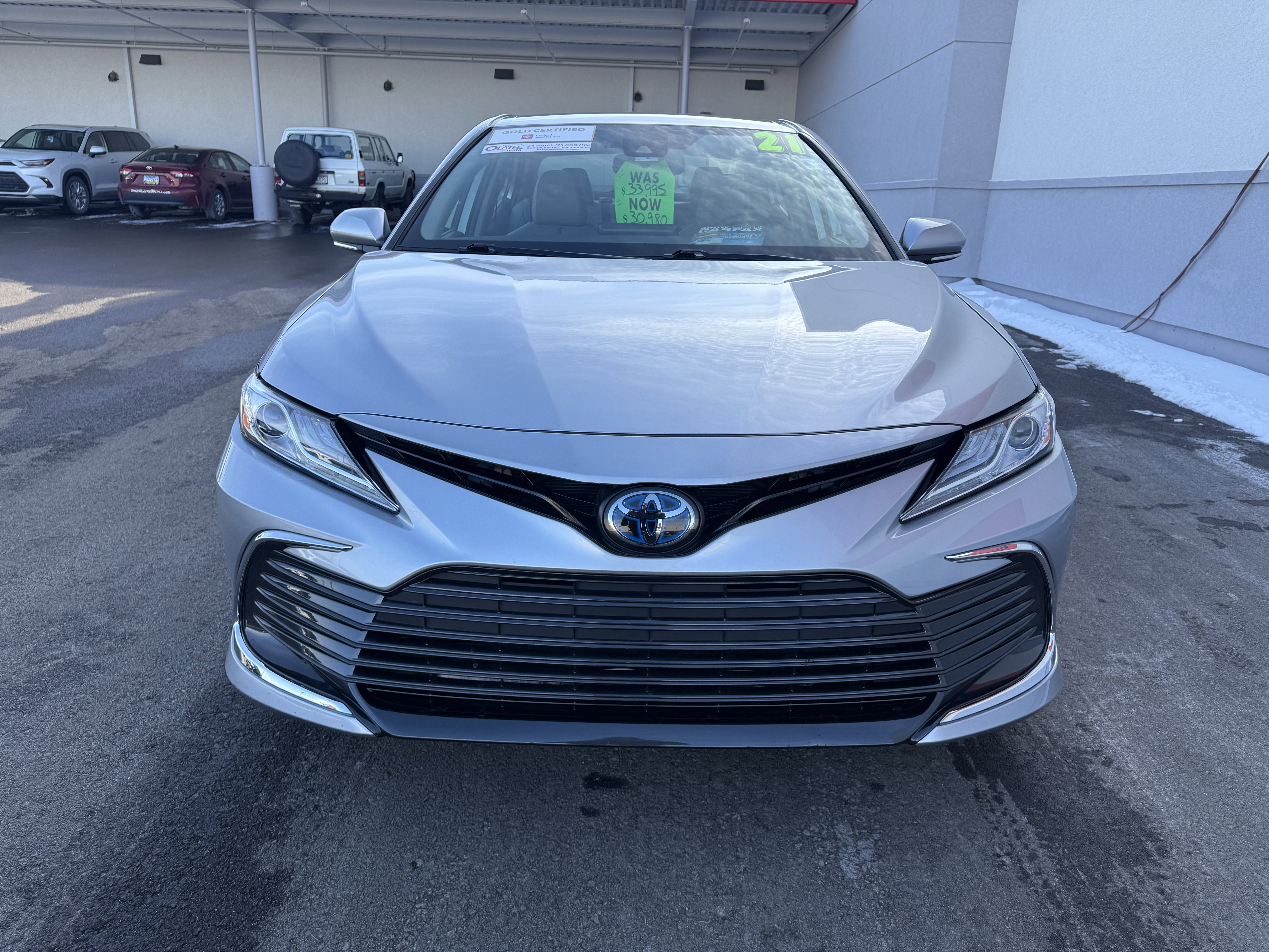 Certified 2021 Toyota Camry XLE w/ Cold Weather Package image 16