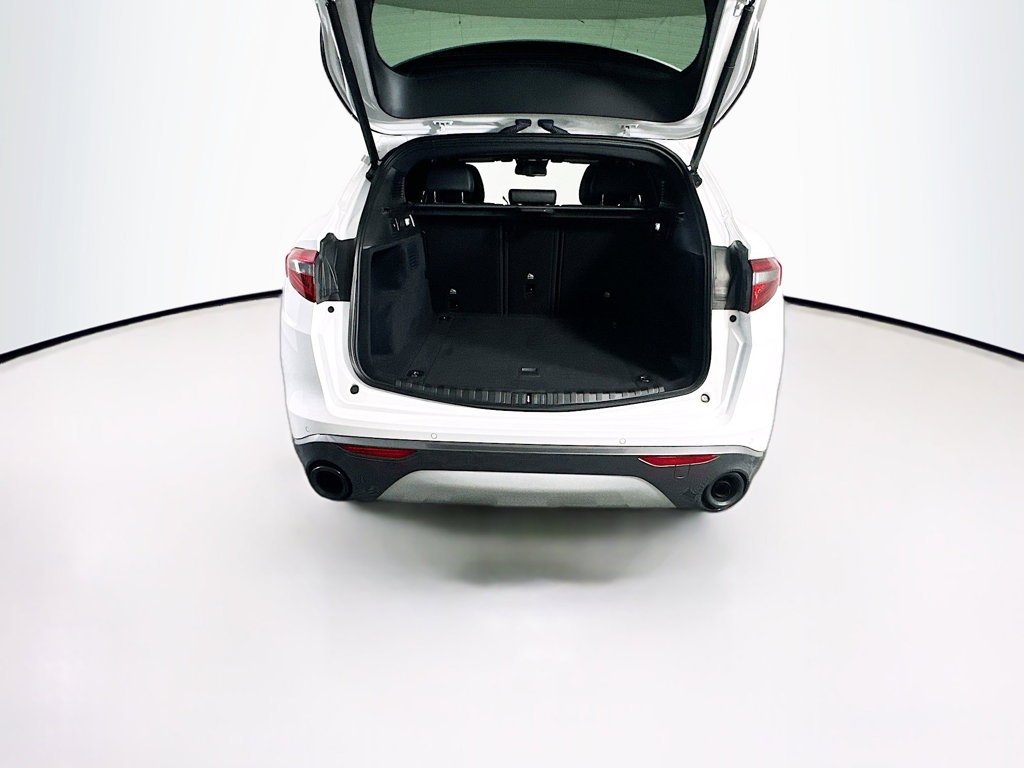 Used 2022 Alfa Romeo Stelvio Ti image 31