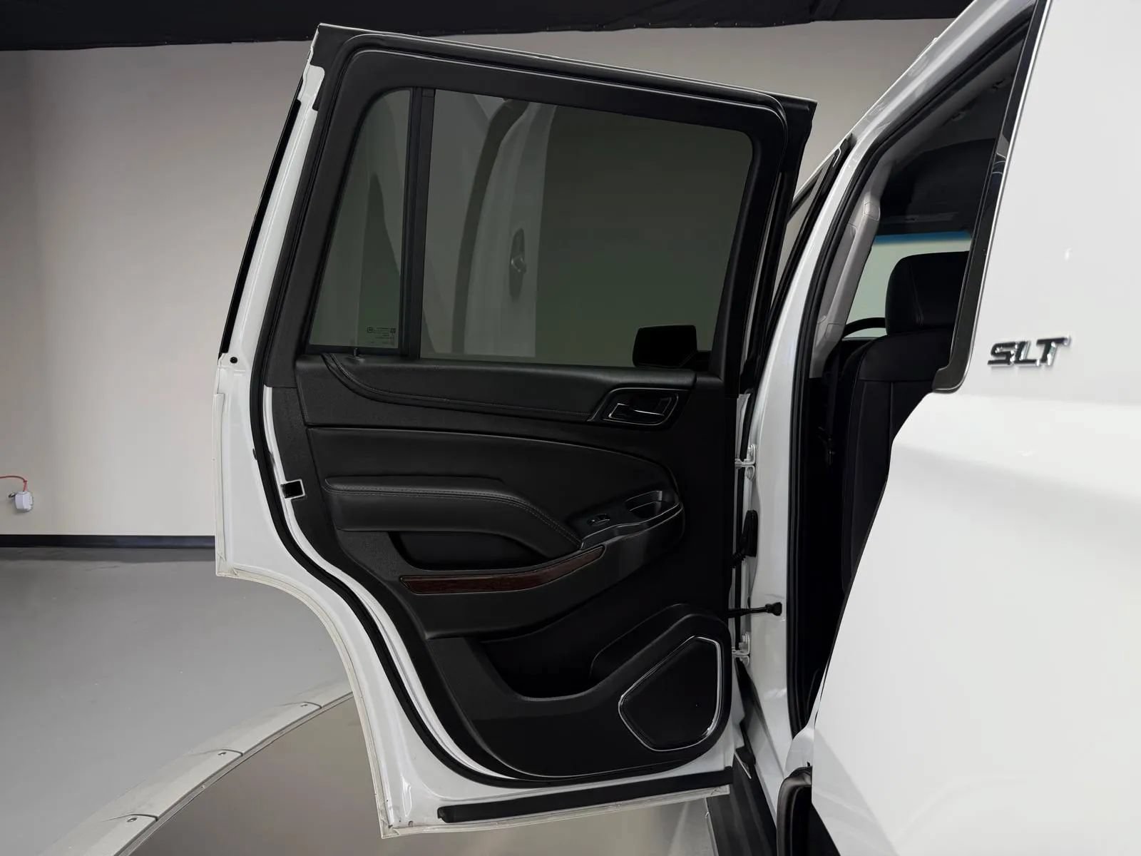 Used 2017 GMC Yukon SLT RWD image 21