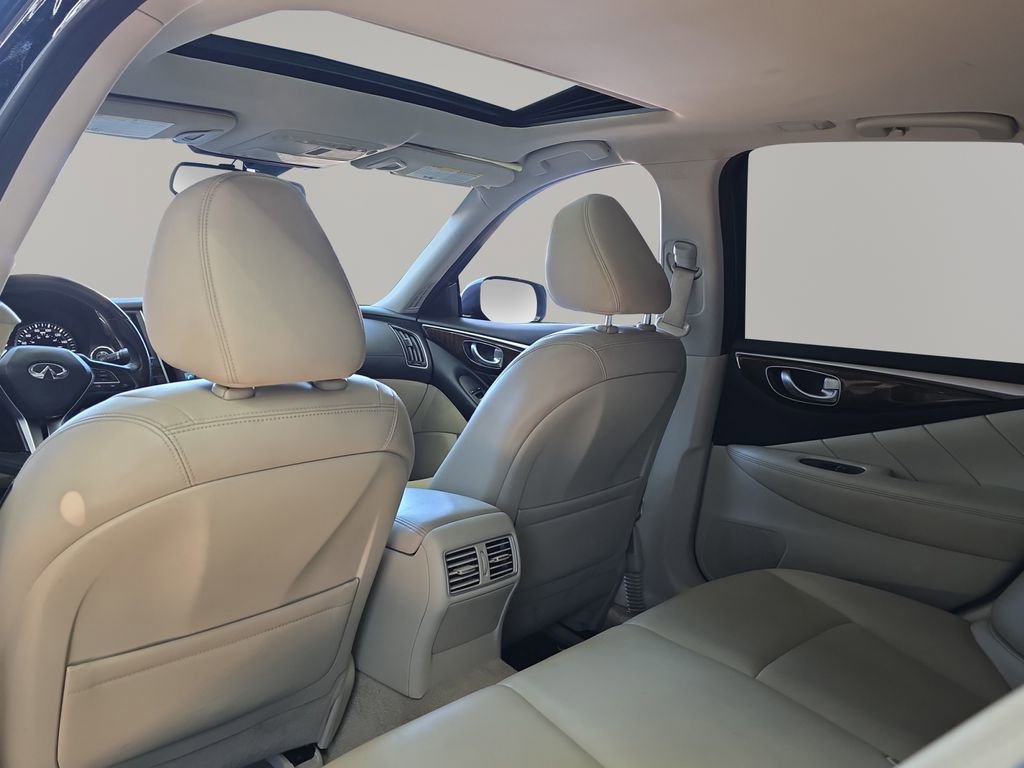 Used 2019 INFINITI Q50 Luxe image 26
