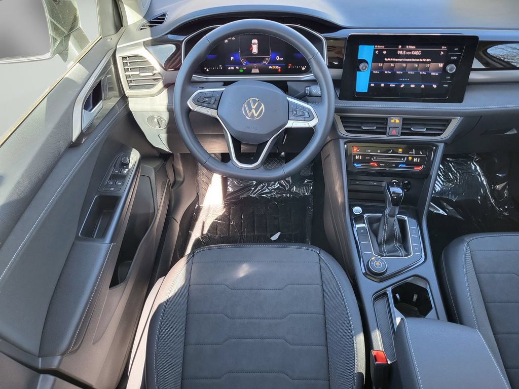New 2026 Volkswagen Taos SE AWD/4WD image 16