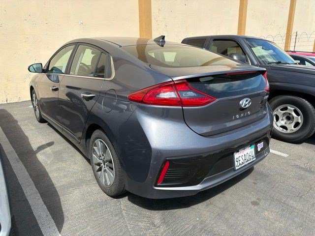Used 2018 Hyundai Ioniq Limited FWD image 11