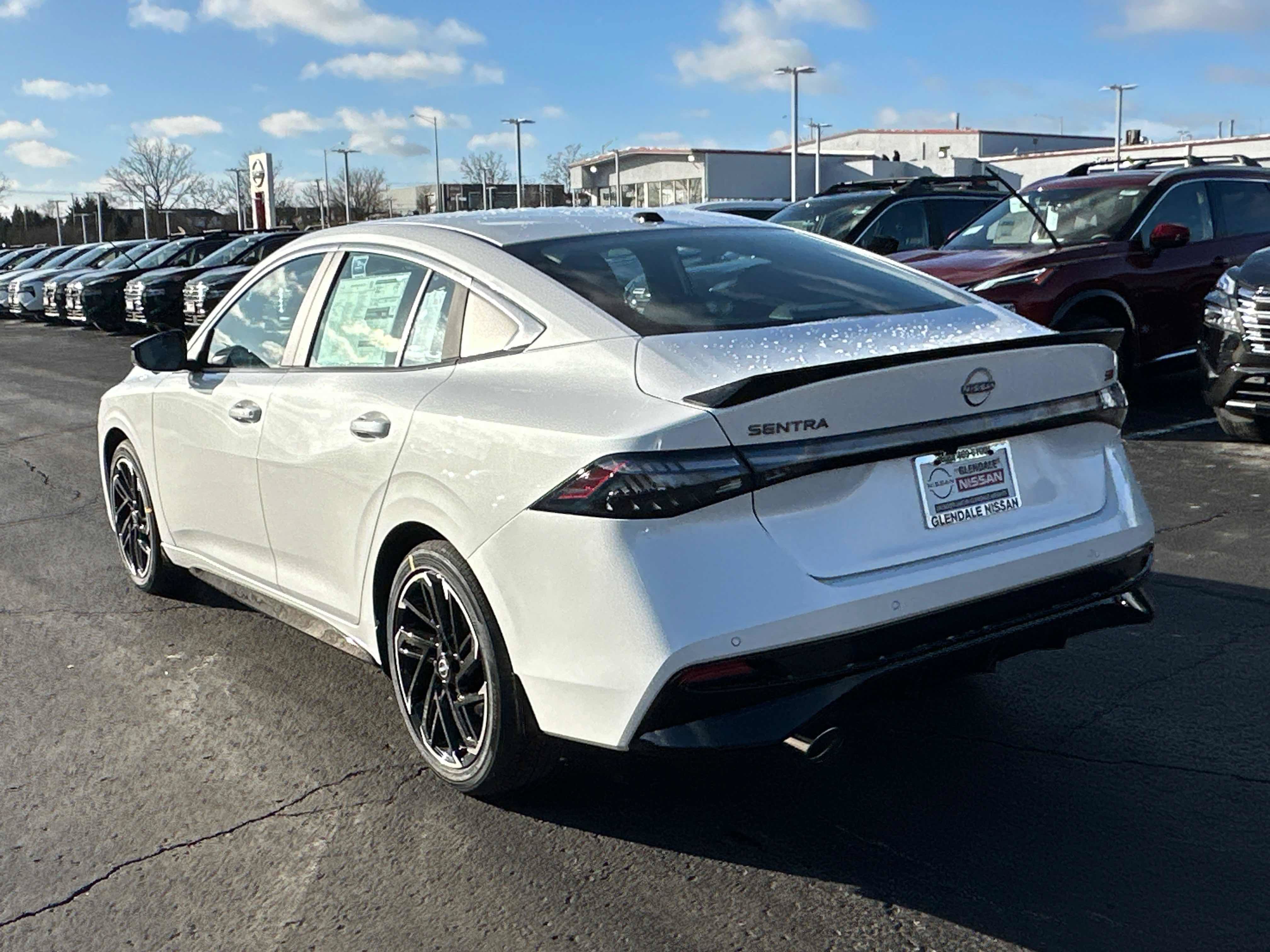 New 2026 Nissan Sentra SR w/ SR Premium Package FWD image 5