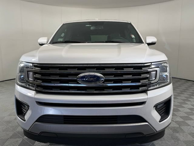 Used 2019 Ford Expedition XLT w/ Equipment Group 201A RWD image 11