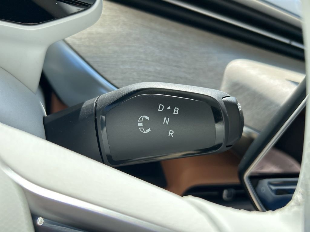 New 2025 Volkswagen ID. Buzz Pro S Plus image 22