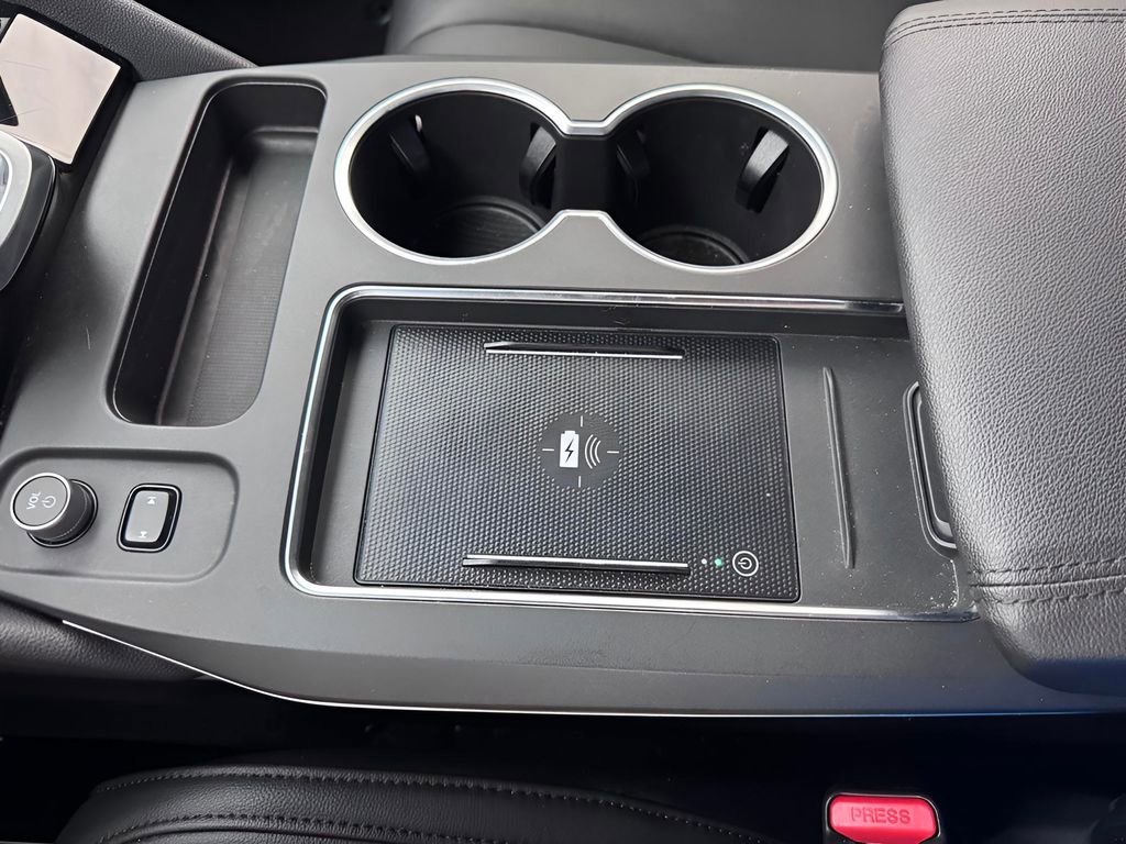 Used 2025 Acura MDX FWD image 29