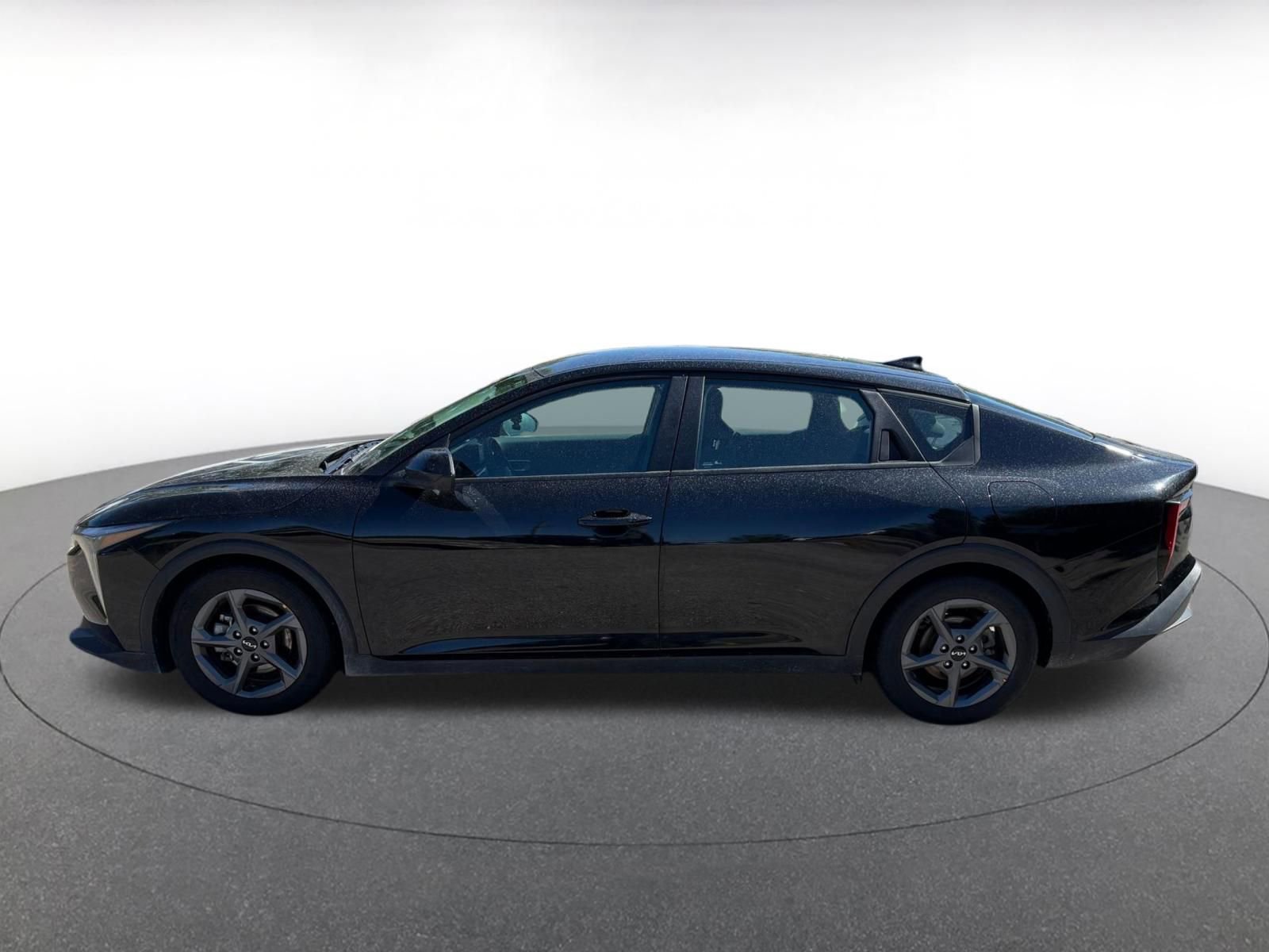 Used 2025 Kia K4 FWD image 4