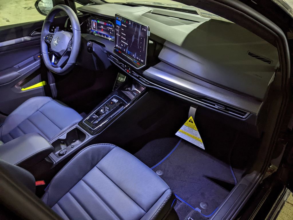 New 2026 Volkswagen Golf image 22