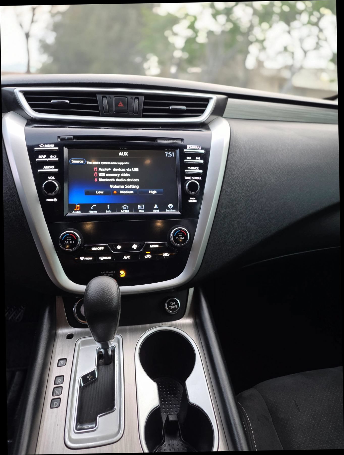 Used 2017 Nissan Murano S w/ Navigation Package FWD image 19
