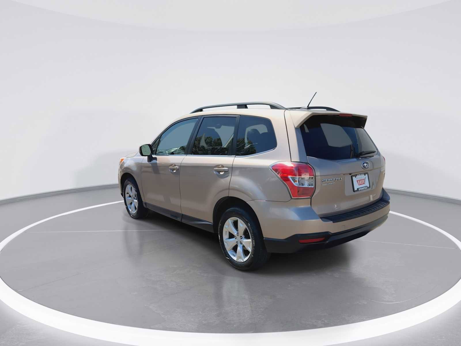 Used 2015 Subaru Forester 2.5i Limited AWD/4WD image 6