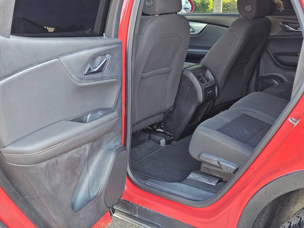 Used 2020 Chevrolet Blazer LT FWD image 18
