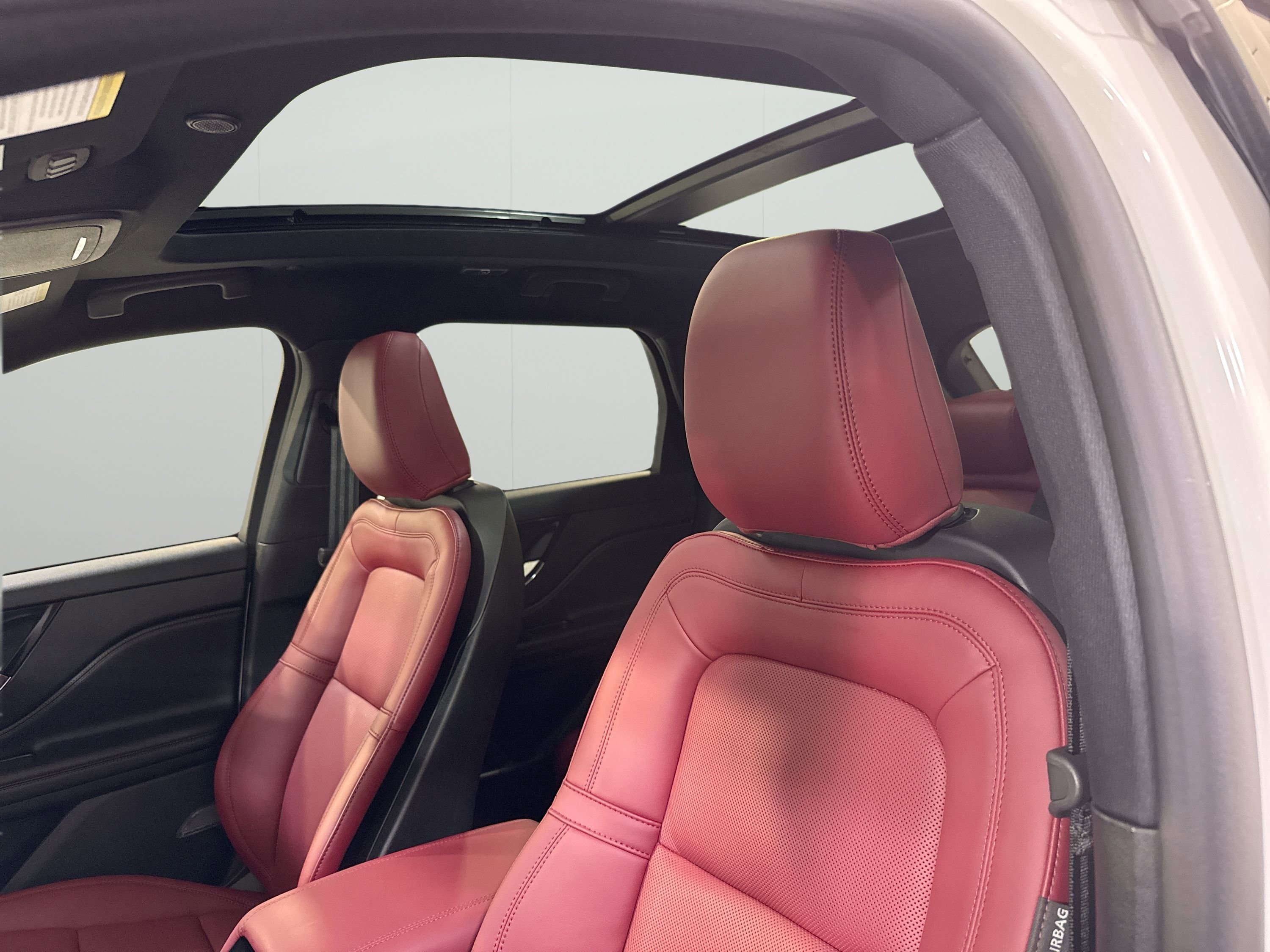 New 2026 Lincoln Corsair Reserve FWD image 24