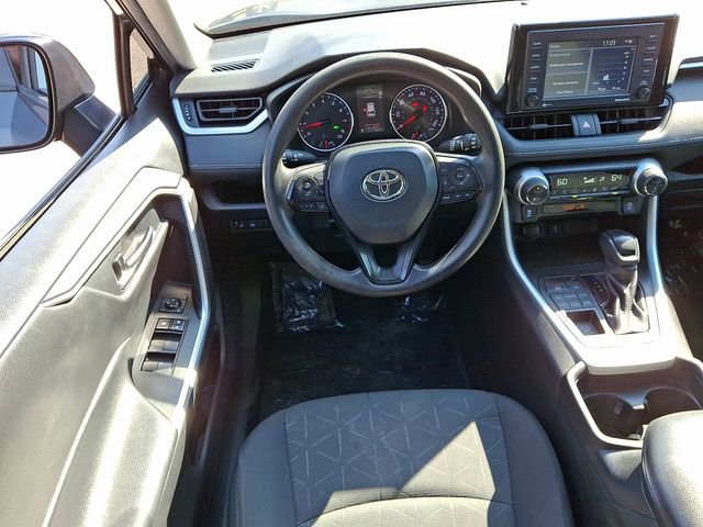 Used 2021 Toyota RAV4 XLE image 12