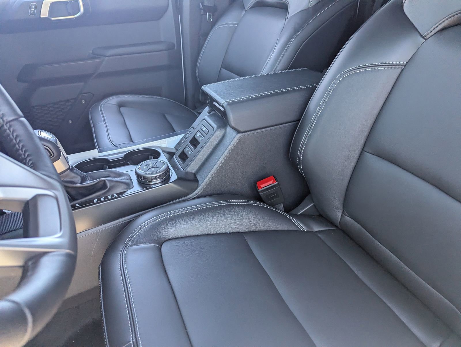 New 2025 Ford Bronco Outer Banks AWD/4WD image 54