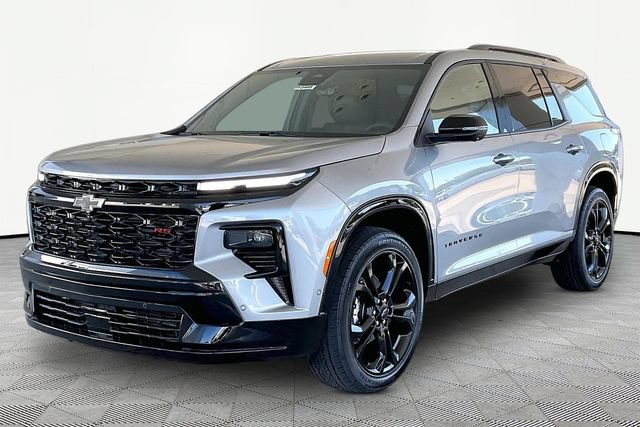 New 2027 Chevrolet Traverse RS FWD image 3