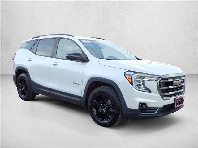 Used 2024 GMC Terrain AT4 w/ Infotainment Package II image 6