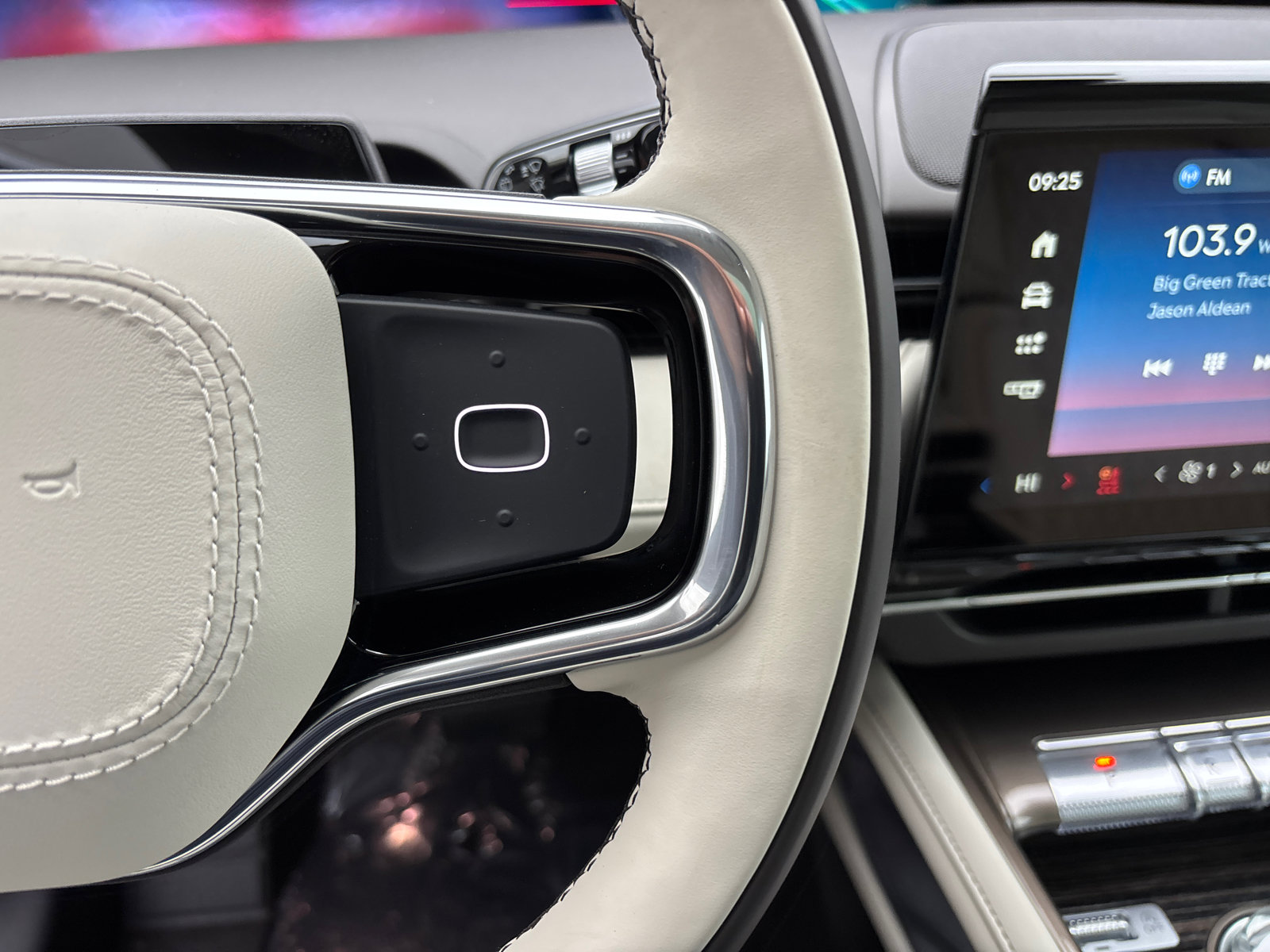 New 2026 Lincoln Nautilus Black Label image 18