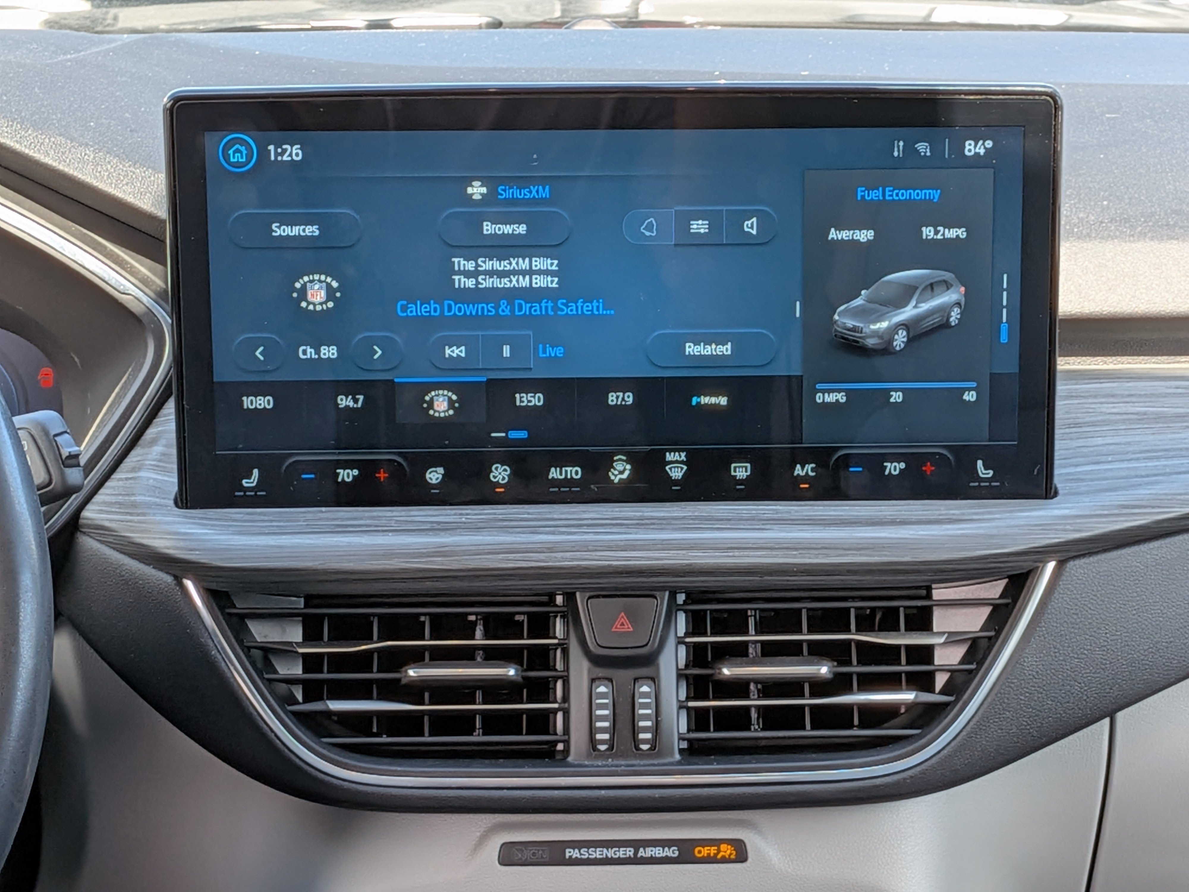 Used 2023 Ford Escape Platinum AWD/4WD image 18