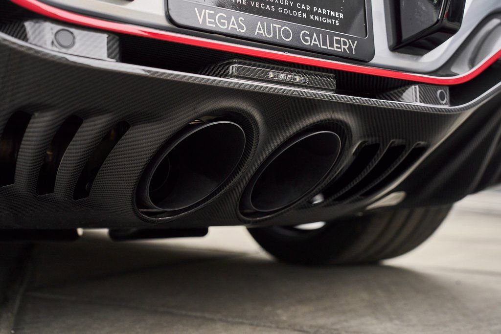Used 2023 Aston Martin V12 Vantage image 18