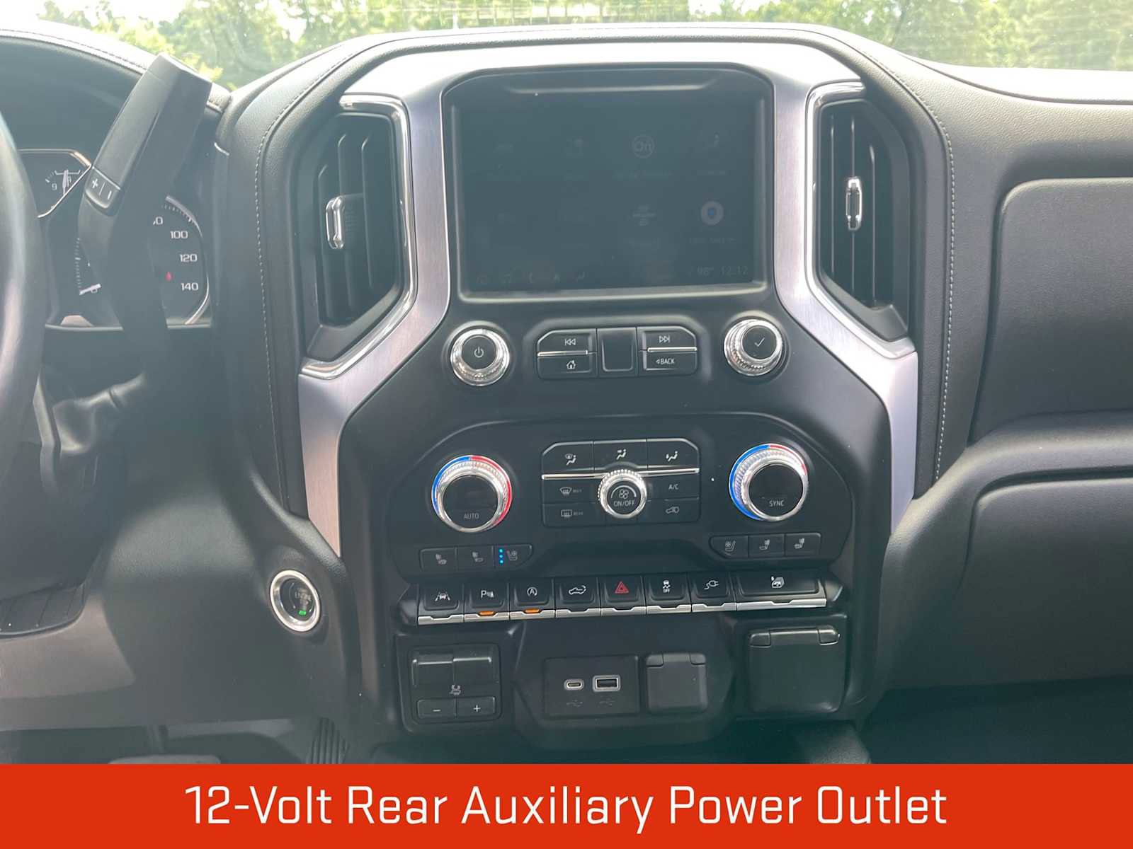 Used 2020 GMC Sierra 1500 SLT w/ SLT Premium Plus Package RWD image 17