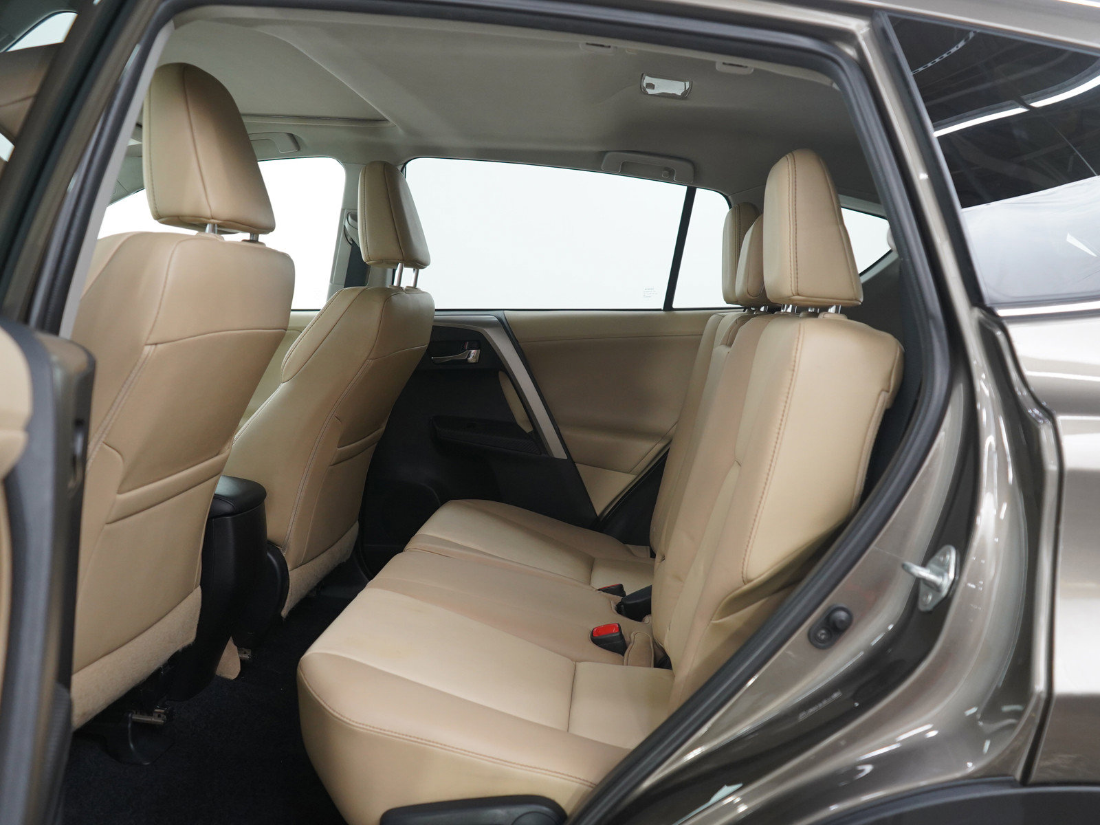 Used 2013 Toyota RAV4 Limited image 17