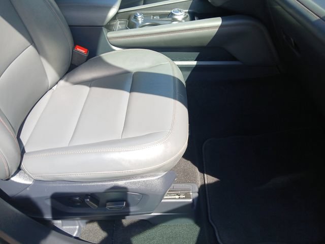 Certified 2025 Ford Explorer Active w/ Active Comfort Package AWD/4WD image 49