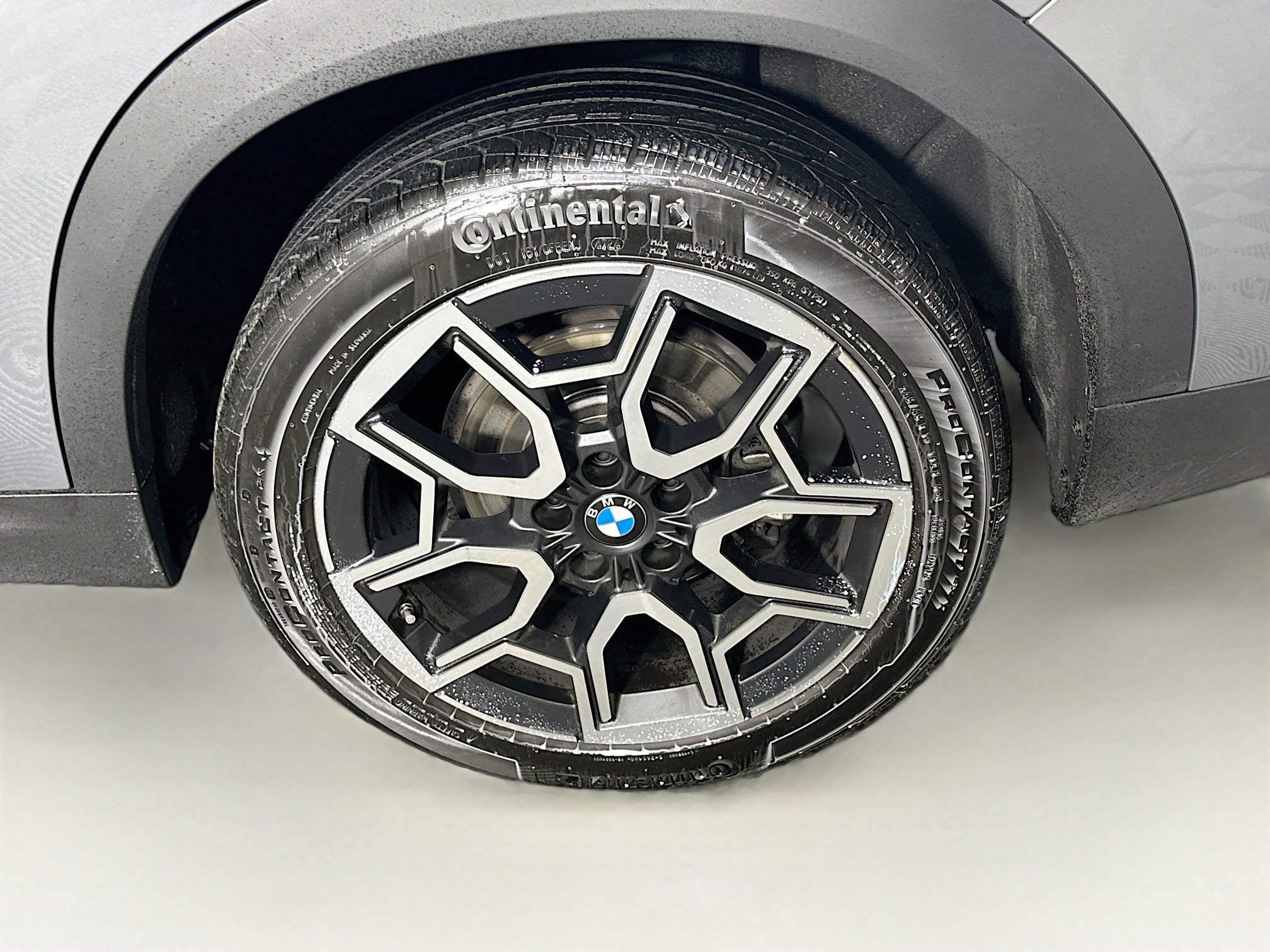 Used 2025 BMW X2 xDrive28i image 11