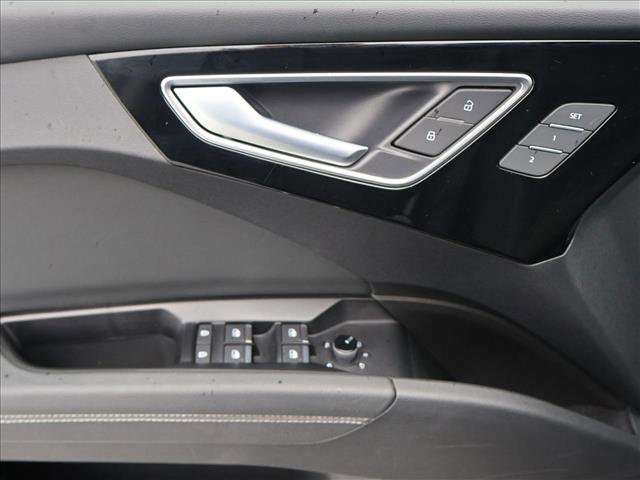 Used 2023 Audi Q4 e-tron Premium w/ Convenience Package AWD/4WD image 11