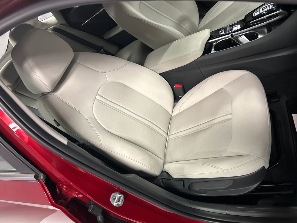 Used 2023 Hyundai Sonata SEL w/ Cargo Package image 23