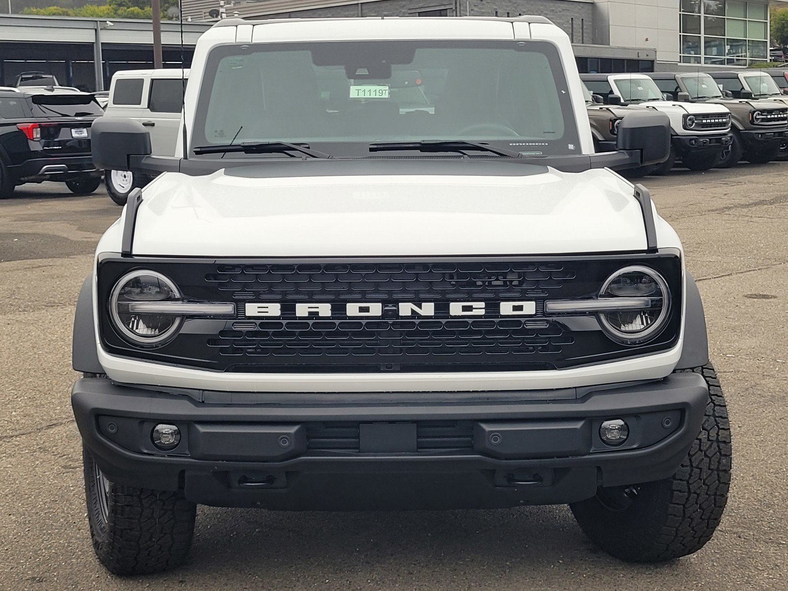 New 2026 Ford Bronco Outer Banks AWD/4WD image 3