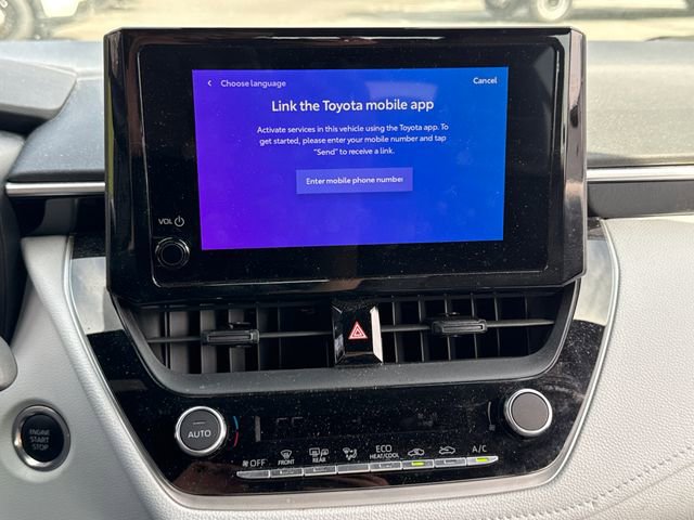Used 2023 Toyota Corolla SE image 27