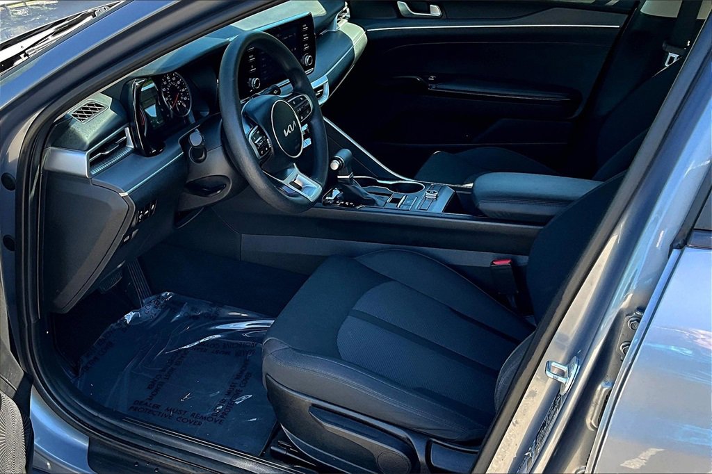 Used 2023 Kia K5 LXS image 13