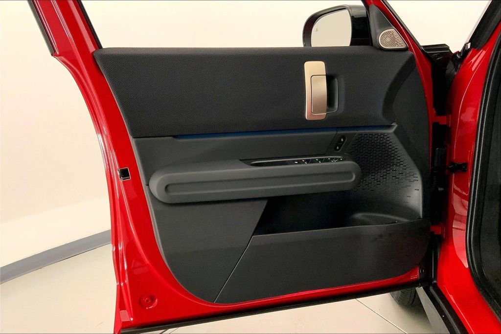 Certified 2025 MINI Cooper Countryman S w/ Comfort Package Max image 24