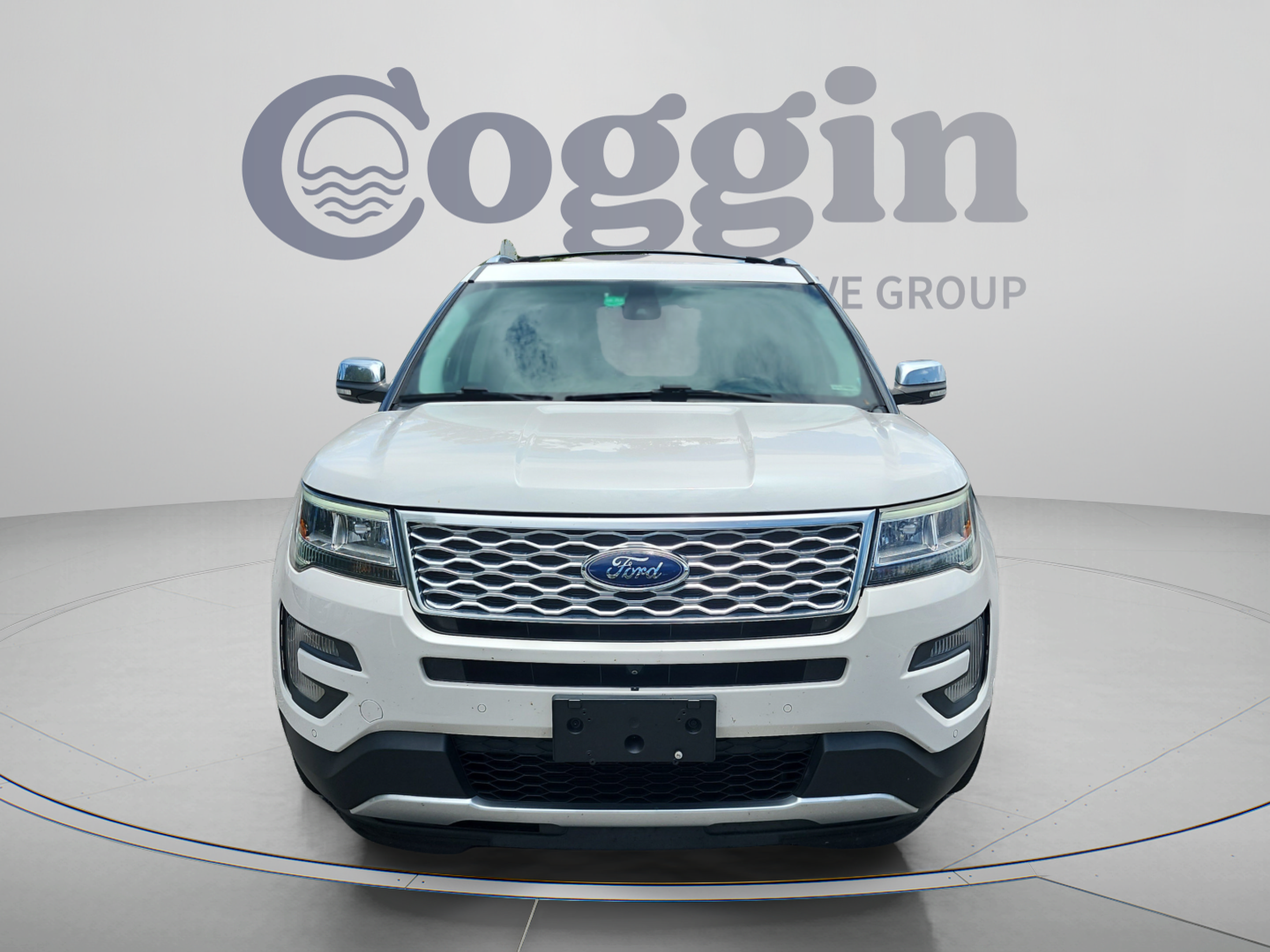 Used 2017 Ford Explorer Platinum AWD/4WD image 8