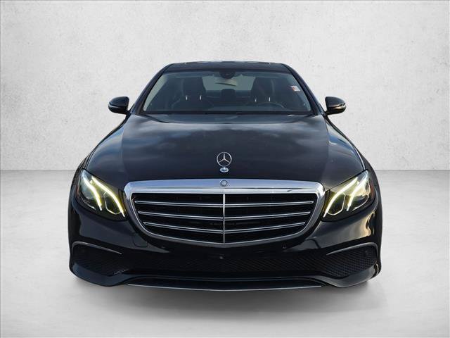 Used 2017 Mercedes-Benz E 300 image 2