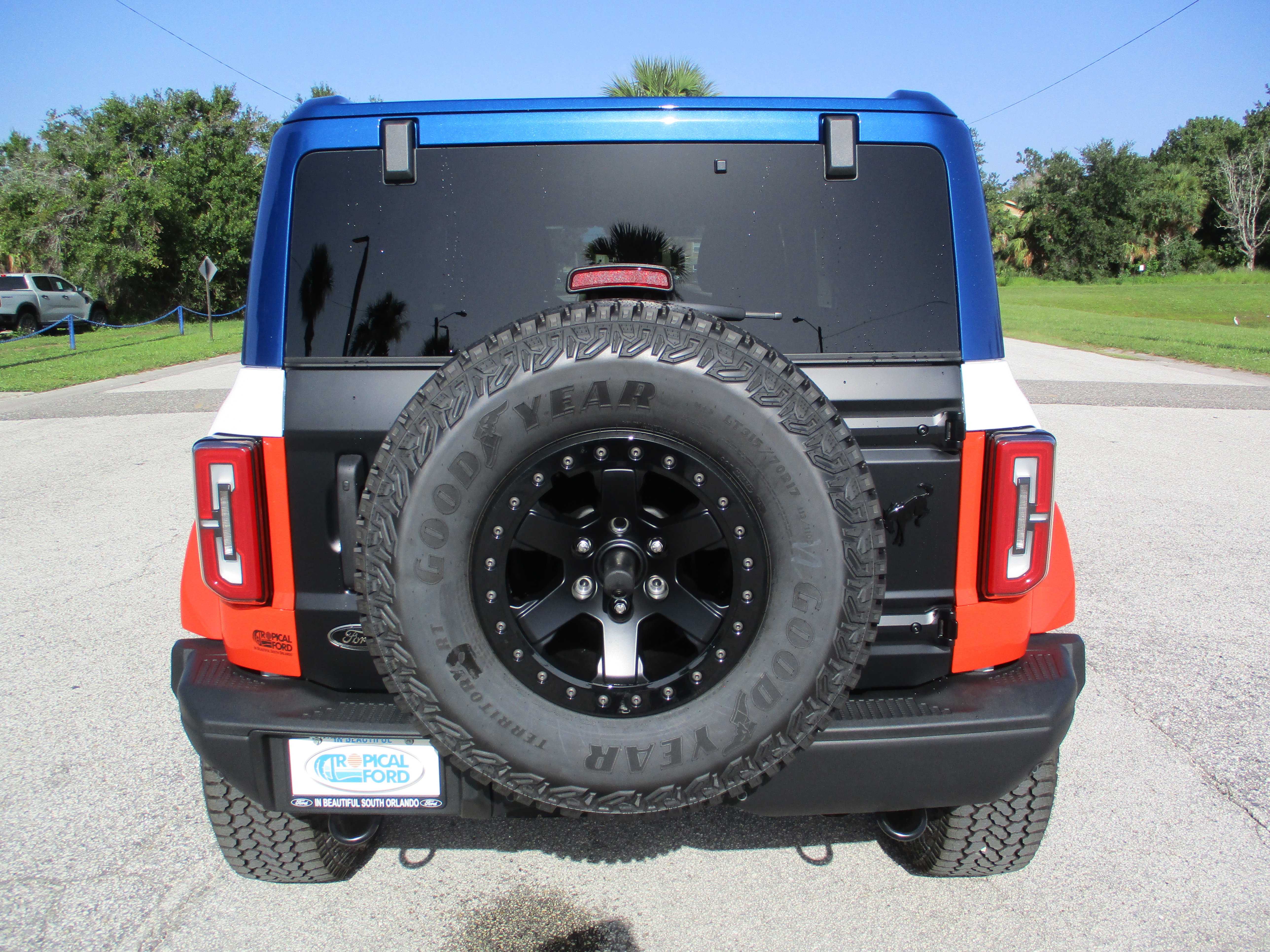 New 2025 Ford Bronco Stroppe Edition image 6