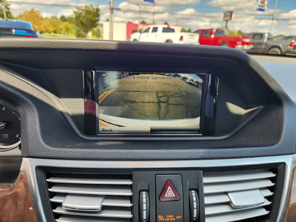 Used 2013 Mercedes-Benz E 350 4MATIC Sedan image 60