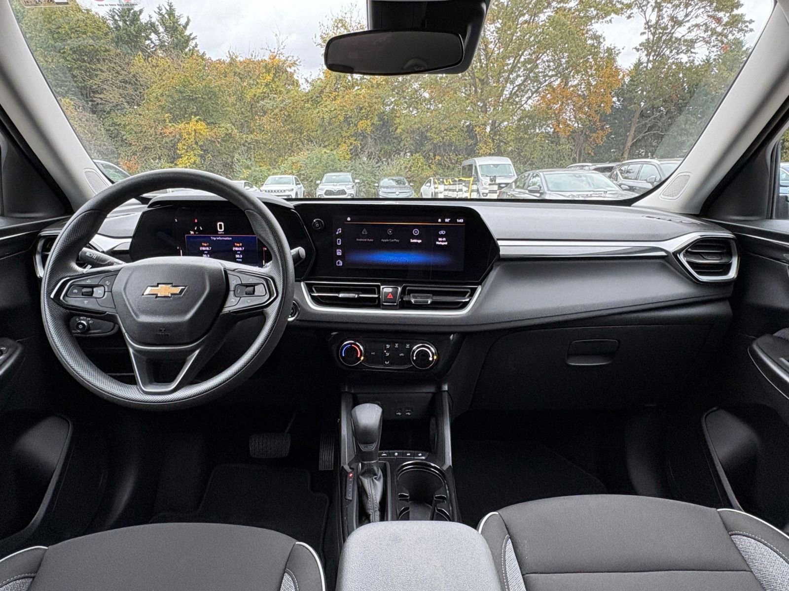 Used 2025 Chevrolet TrailBlazer LT image 31