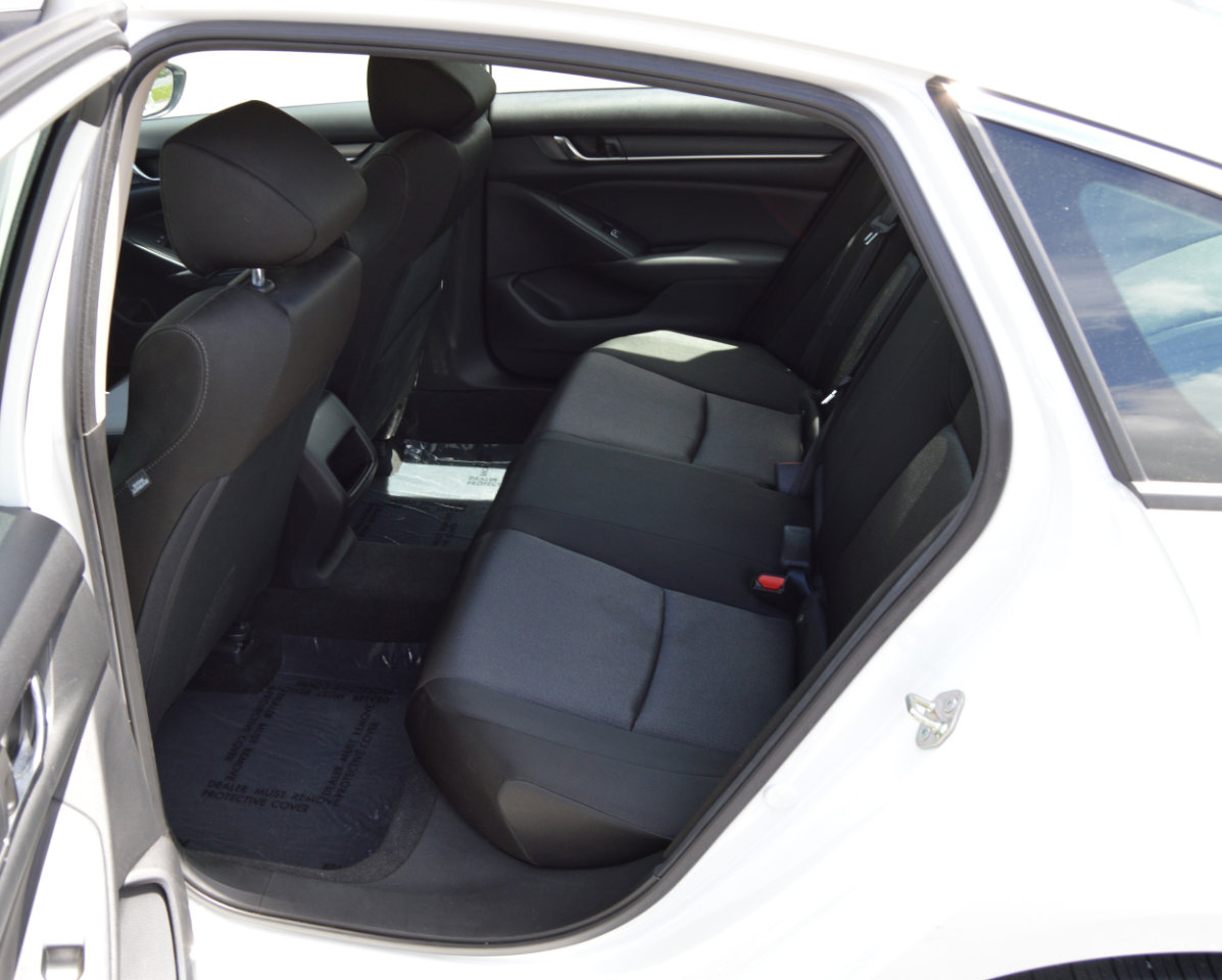 Used 2021 Honda Accord LX image 11