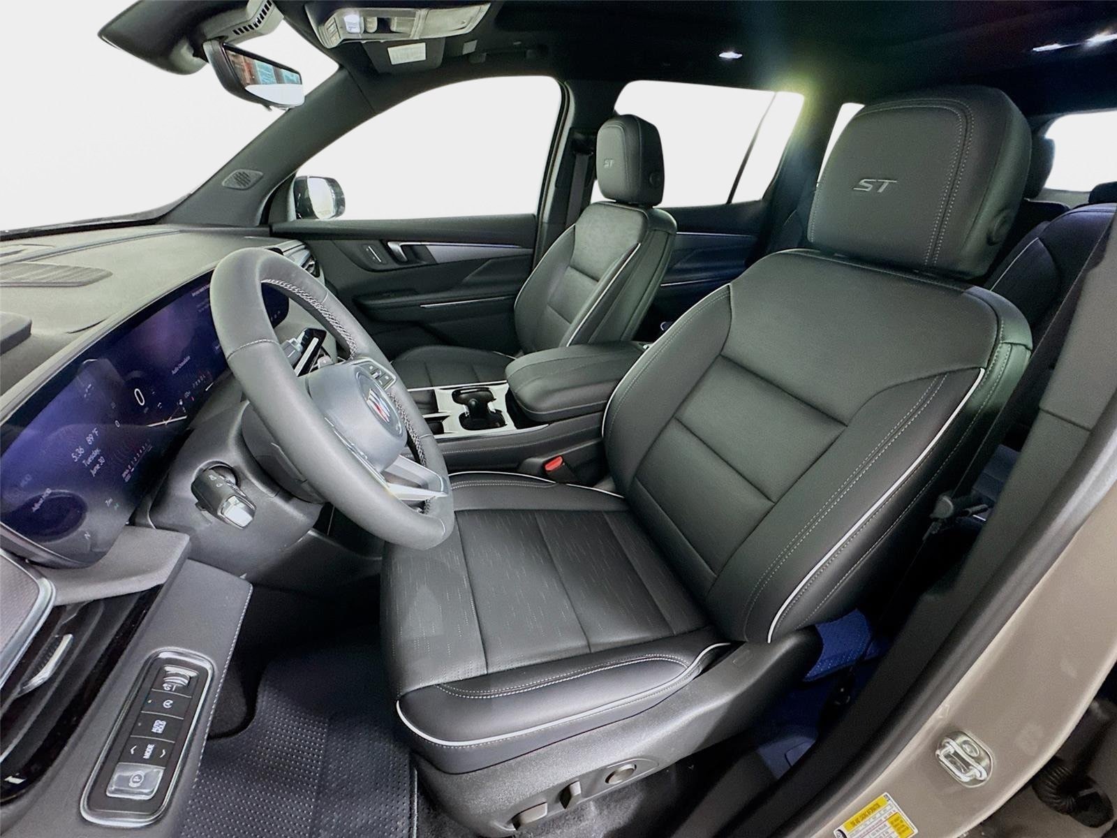 New 2026 Buick Enclave Sport Touring w/ Power Package FWD image 11