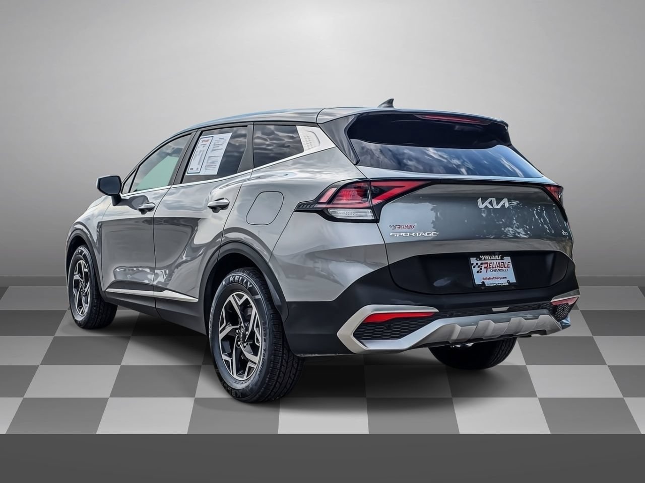 Used 2023 Kia Sportage LX AWD/4WD image 4