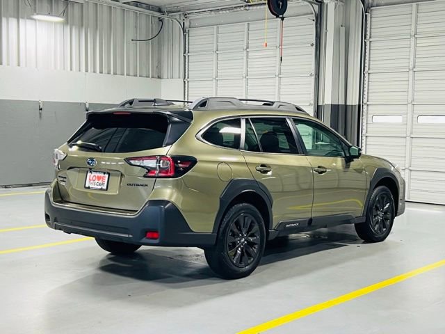 Used 2025 Subaru Outback Onyx Edition AWD/4WD image 18