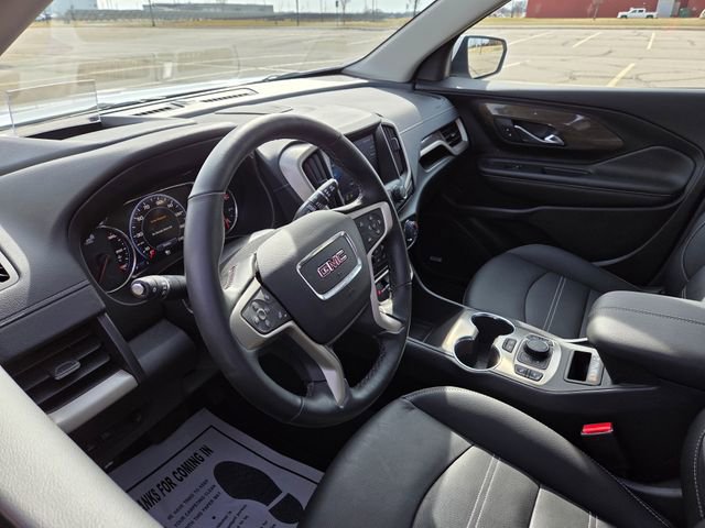 Used 2024 GMC Terrain Denali w/ Denali Premium Package image 12