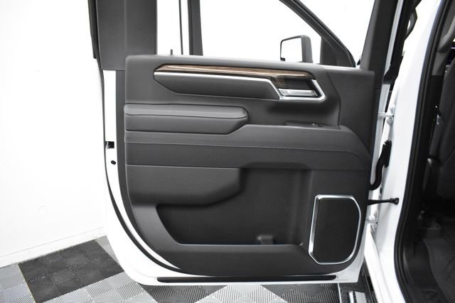 New 2025 Chevrolet Silverado 2500 LT w/ Safety Package image 20