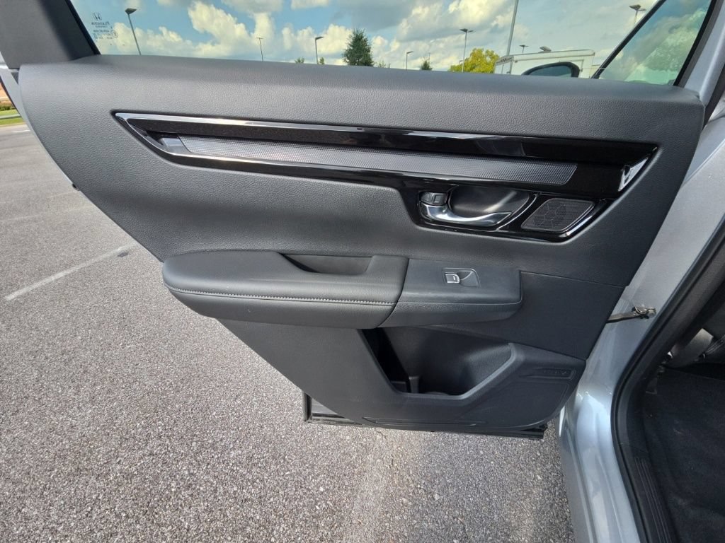 Used 2025 Honda CR-V EX-L image 20