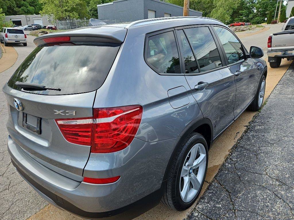 Used 2017 BMW X3 xDrive28i AWD/4WD image 23