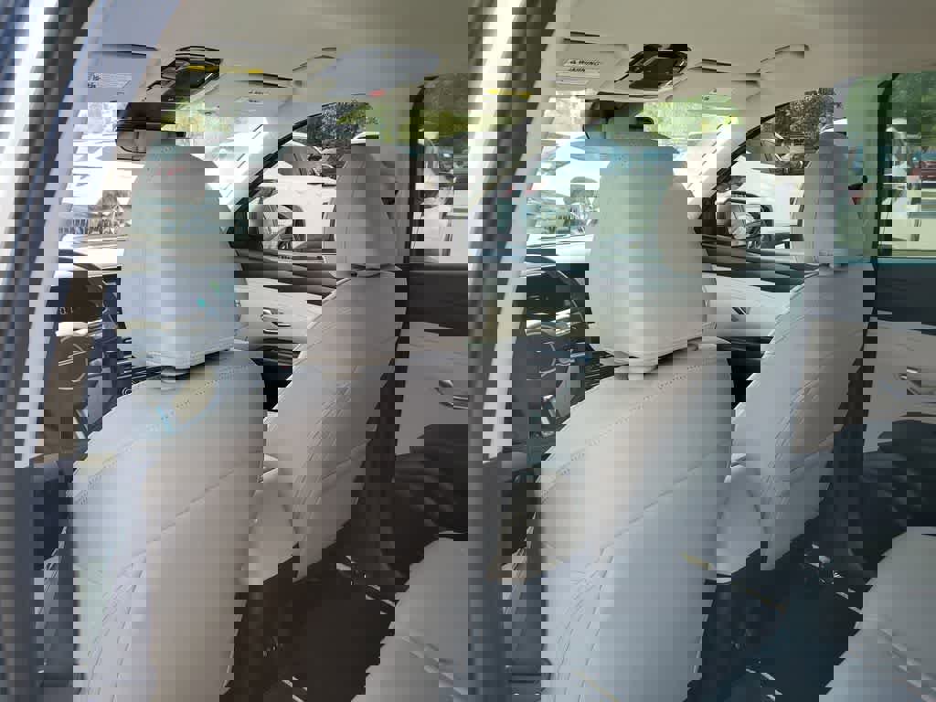 New 2026 Hyundai Tucson SE image 11